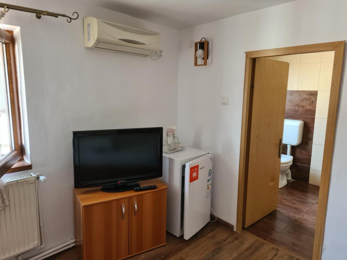 Vila Speranta Pleşcoi Exterior foto